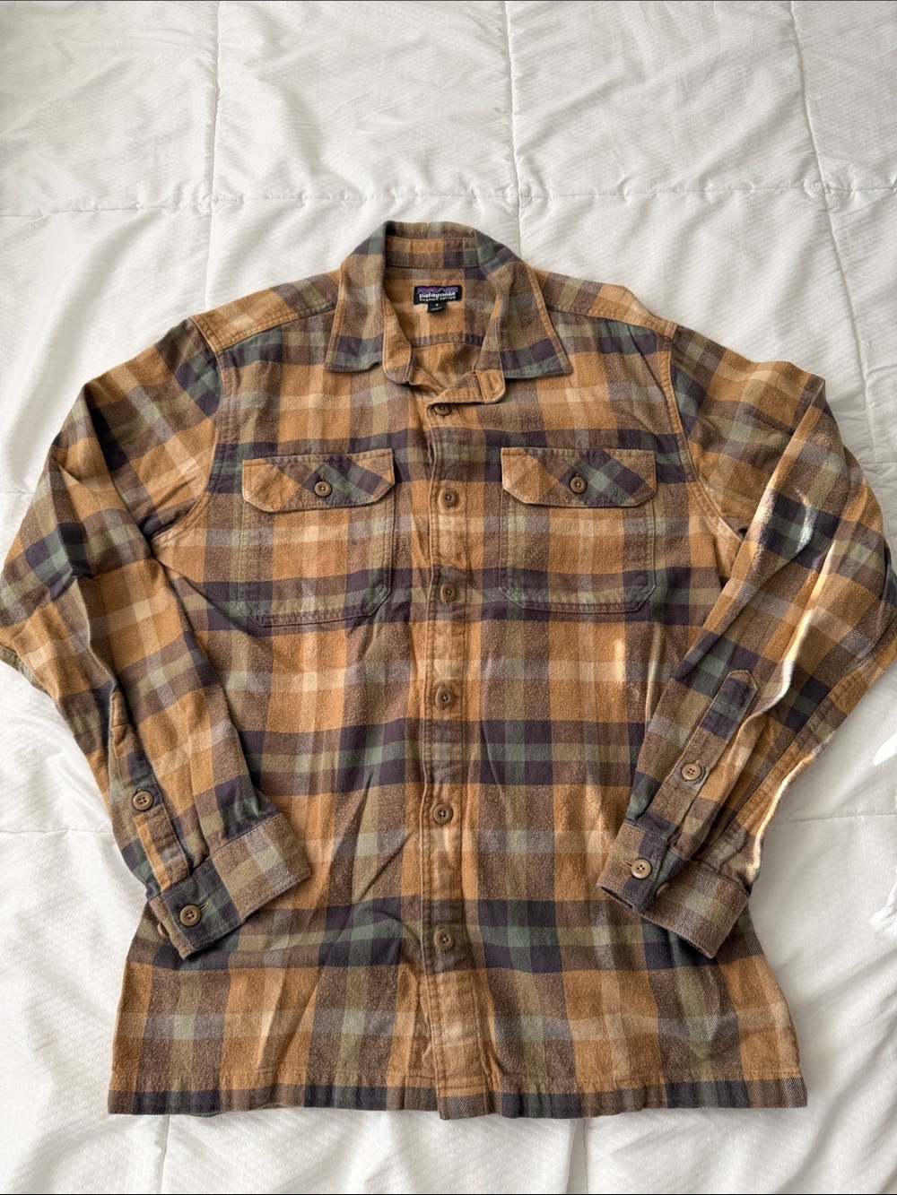 Patagonia Men's Plaid Shirt Jacket in Brown and Green